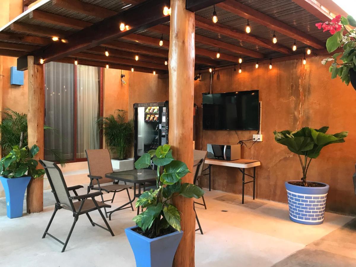 Nhis Be Suites Puerto Escondido (Oaxaca)
