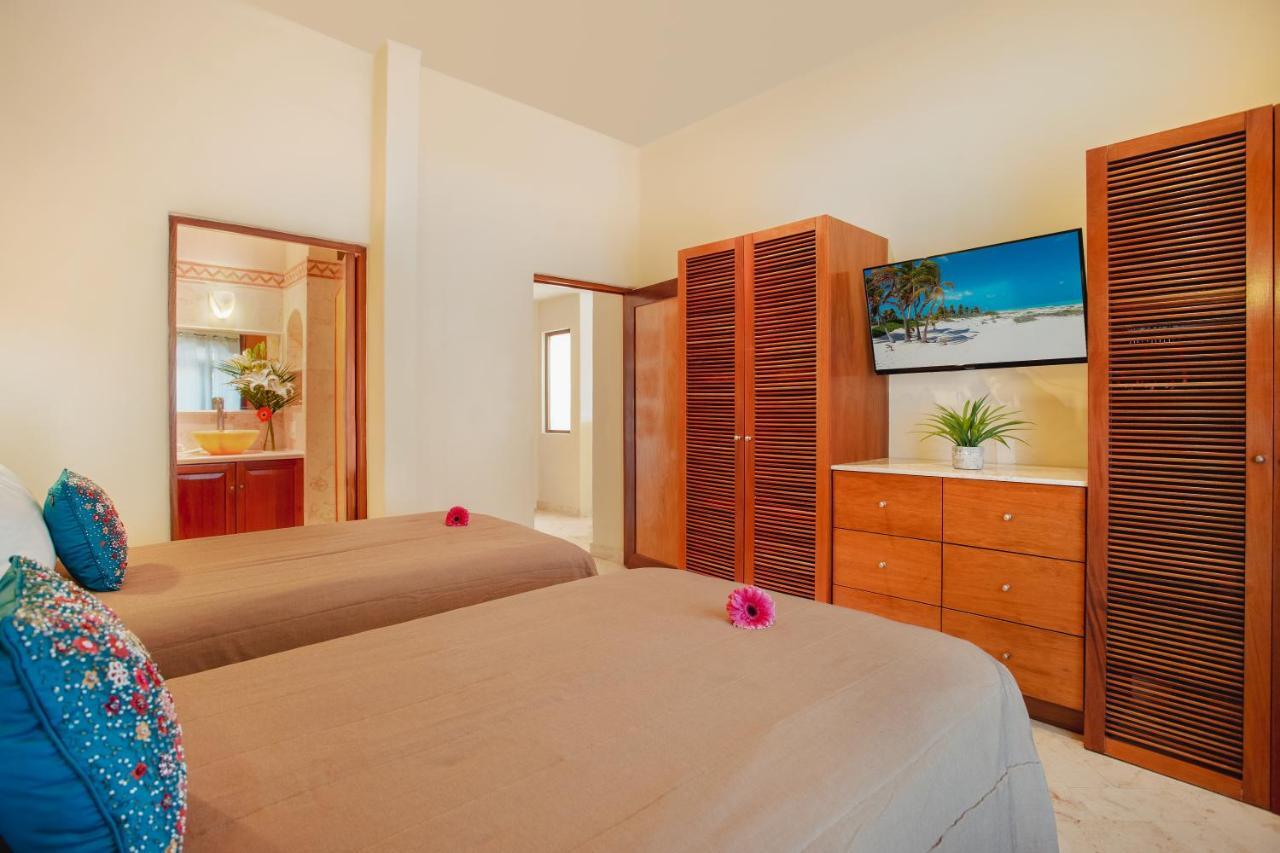 Porto Playa And Club Hotel