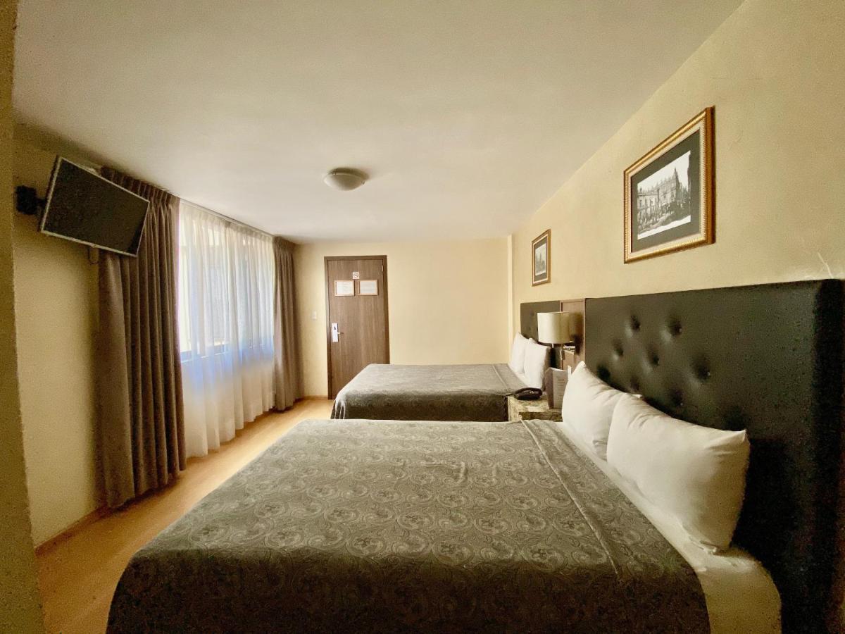 Castropol Hotel 3*
