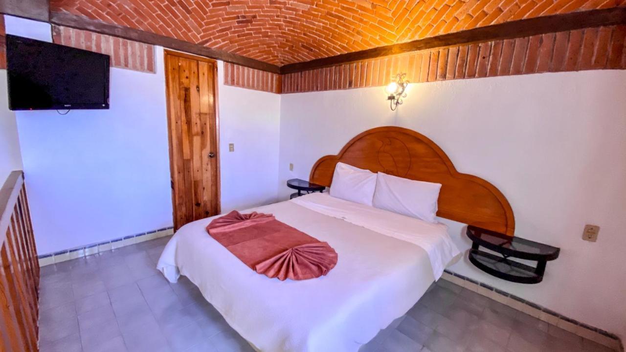 Suites Paraiso Tequis