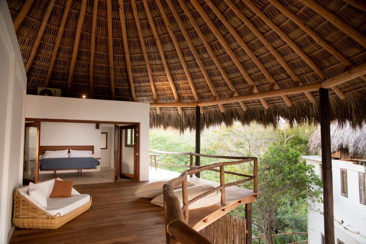 El Alquimista Yoga Hotel 4*