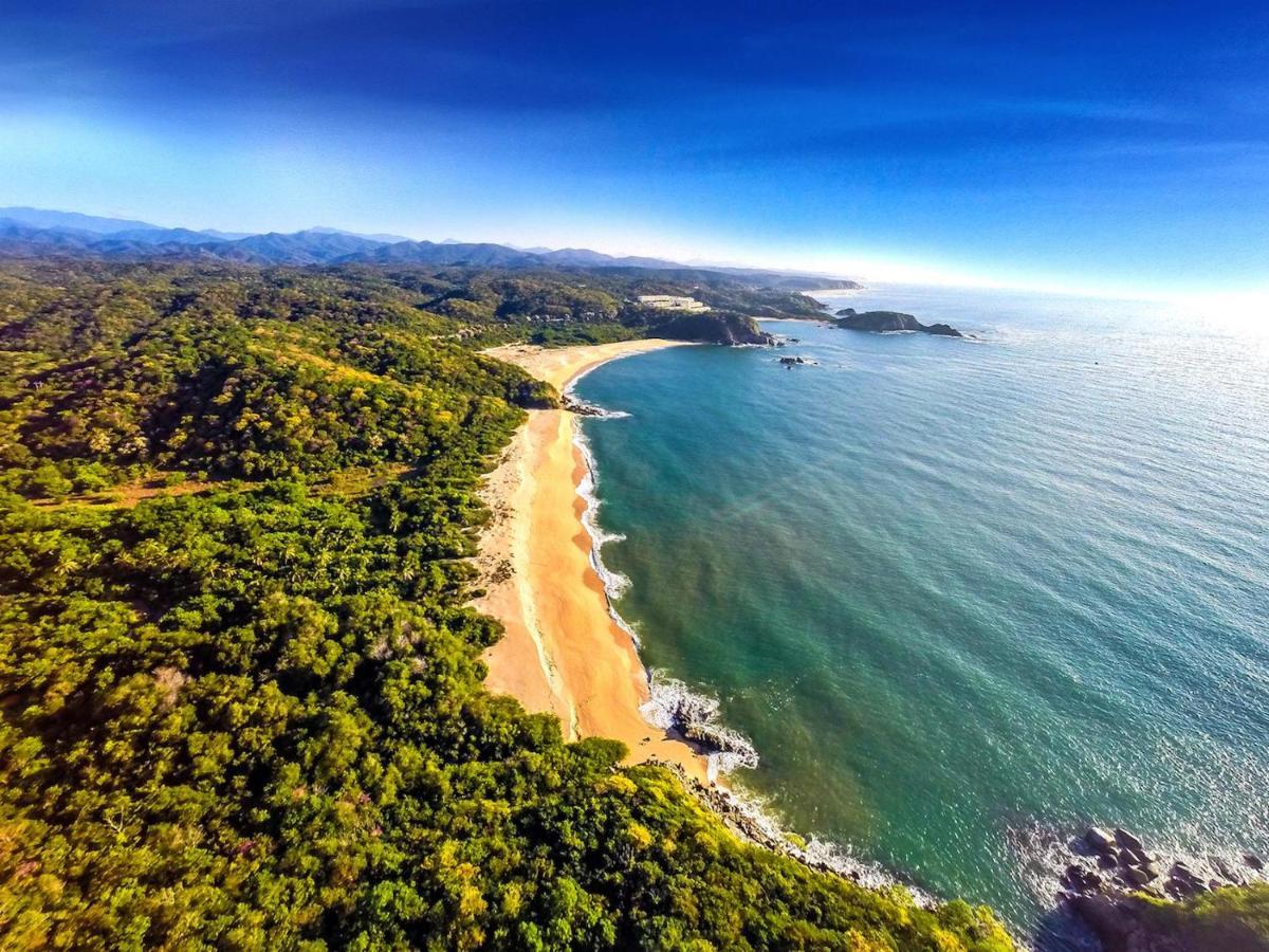 2048 - Rebeca Villa Santa Maria Huatulco