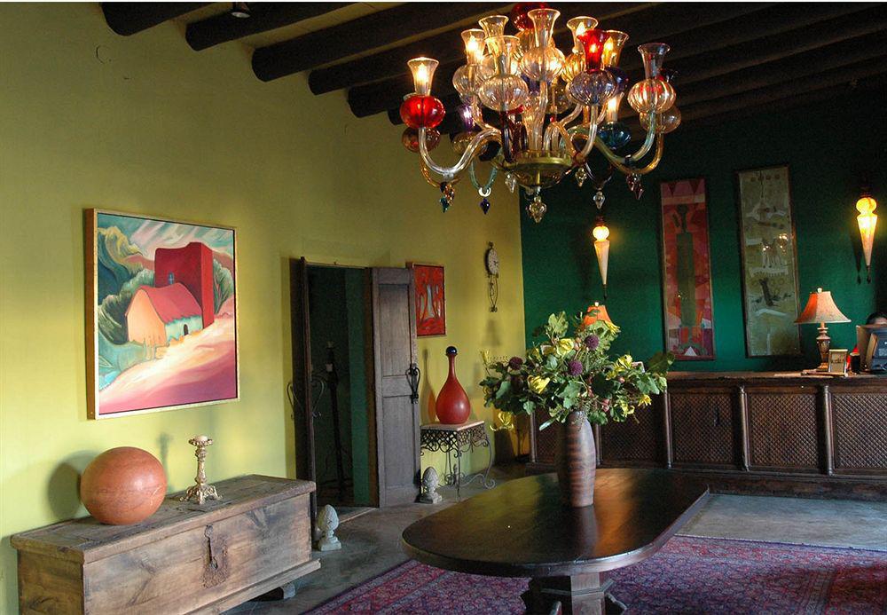 California Hotel 4*