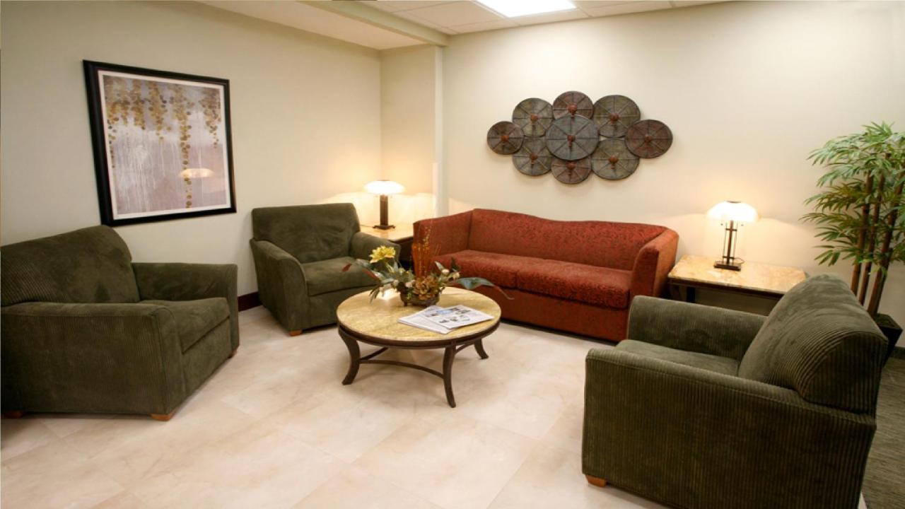 Express & Aeropuerto By Ihg Monterrey