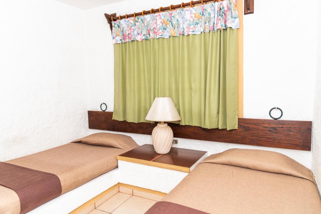 Hotel Santa Ana 3*