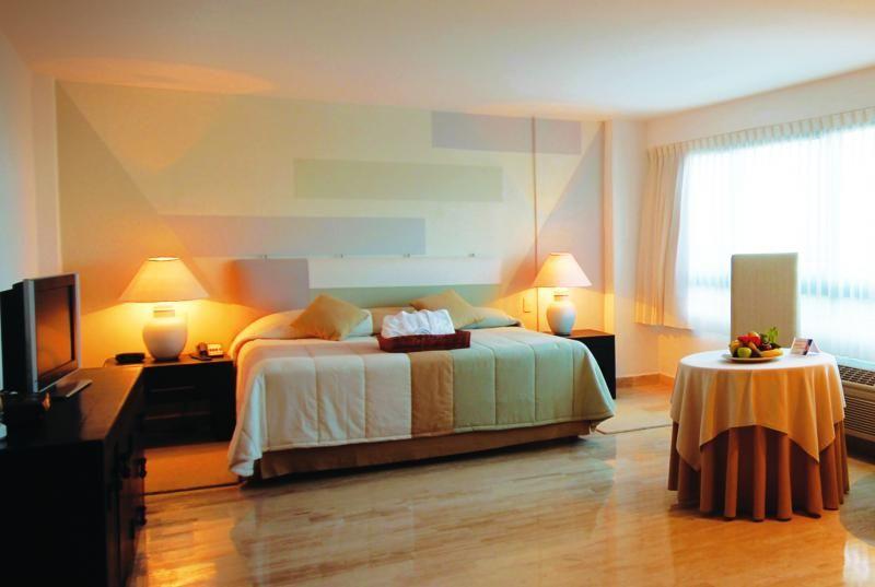 Smart The Urban Oasis 4* Cancun