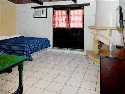 Hotel El Rancho 3*