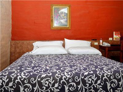 El Rancho Hotel 3*
