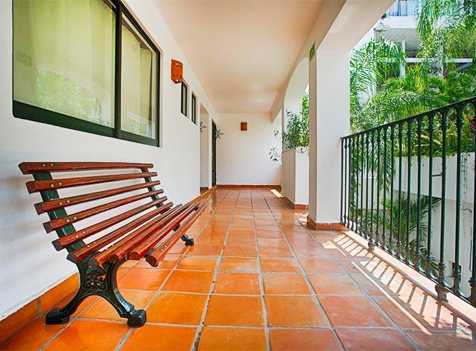 One Street Zona Romantica Hotel