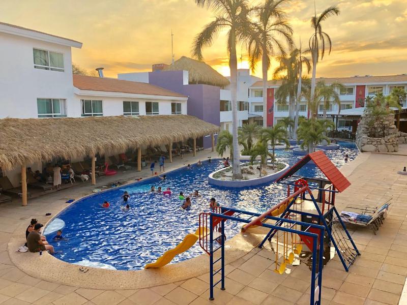 Hotel La Isla Huatulco