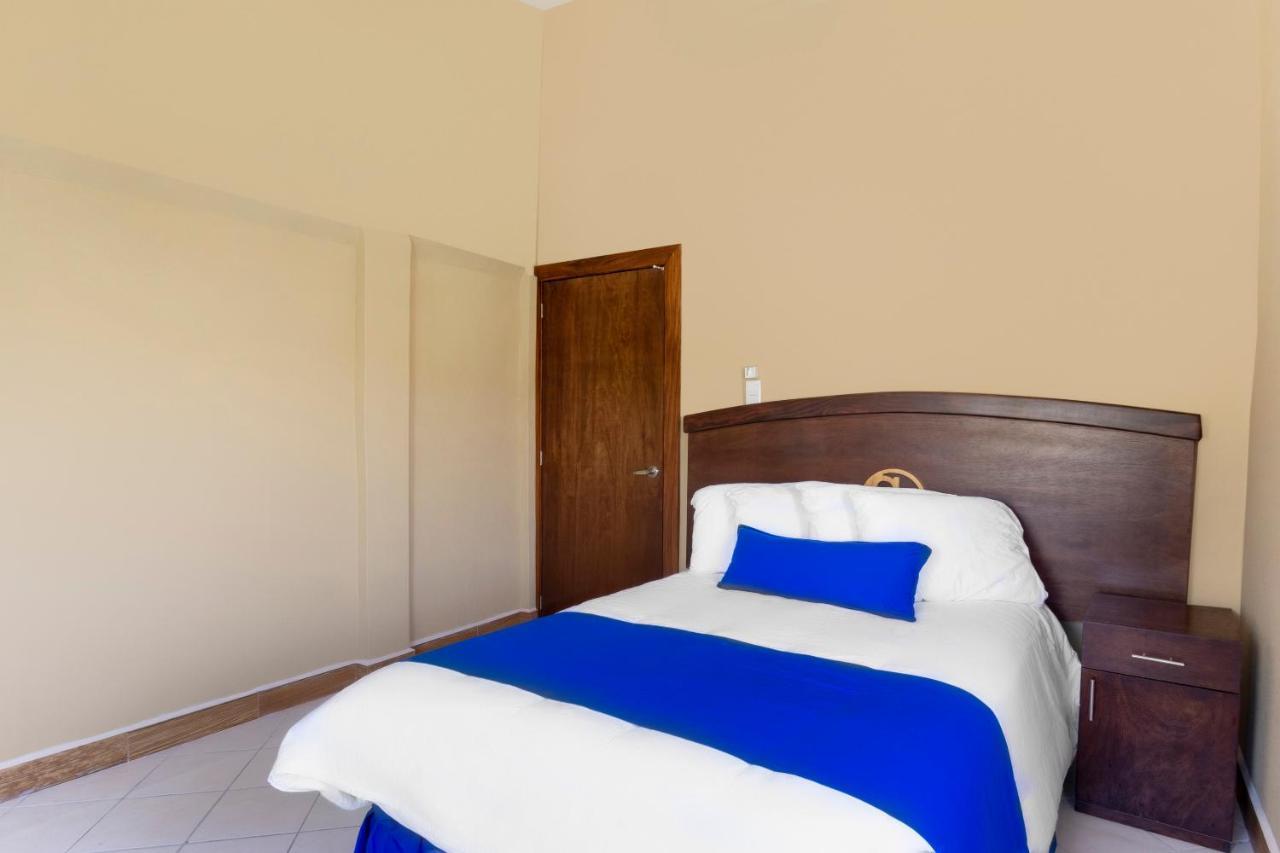 Grand View Hotel