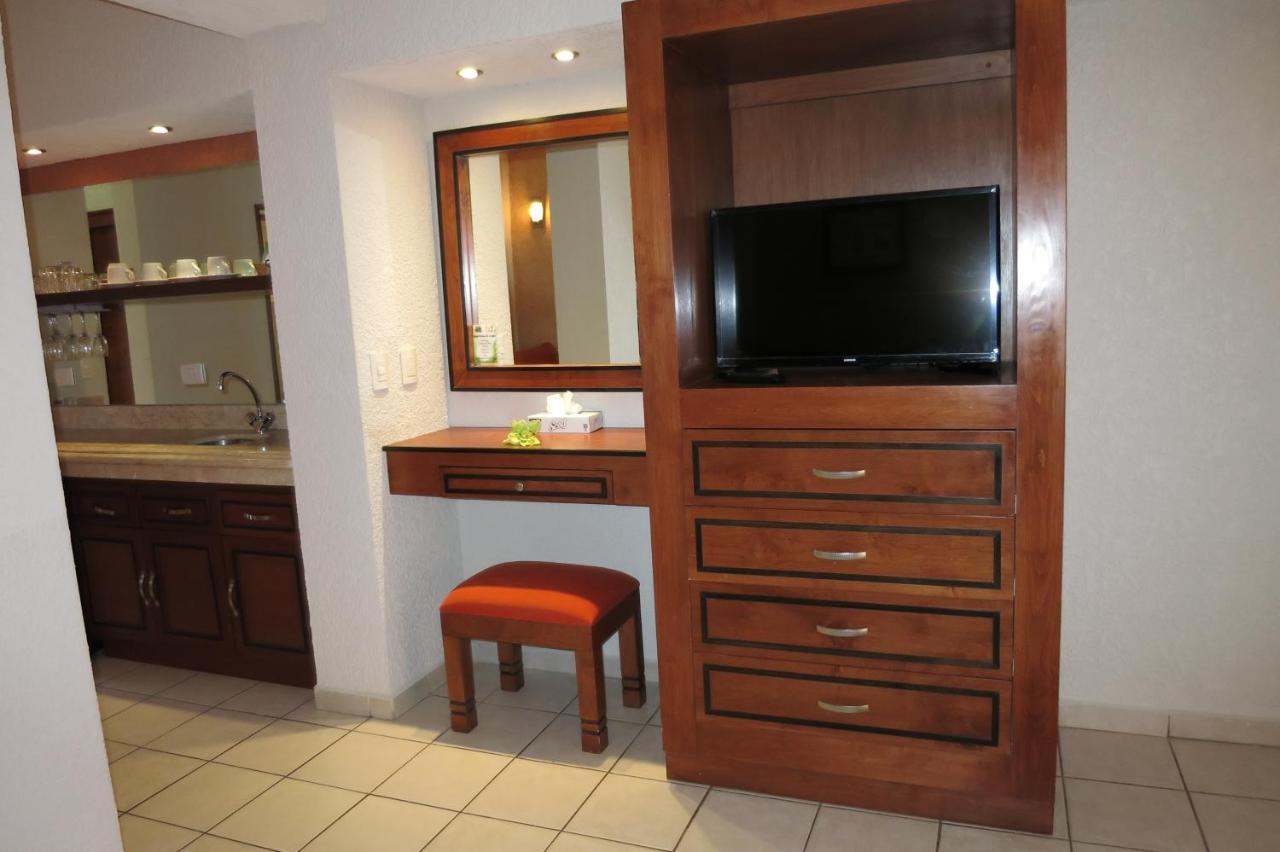 Resort Palmas De Cortez 4*