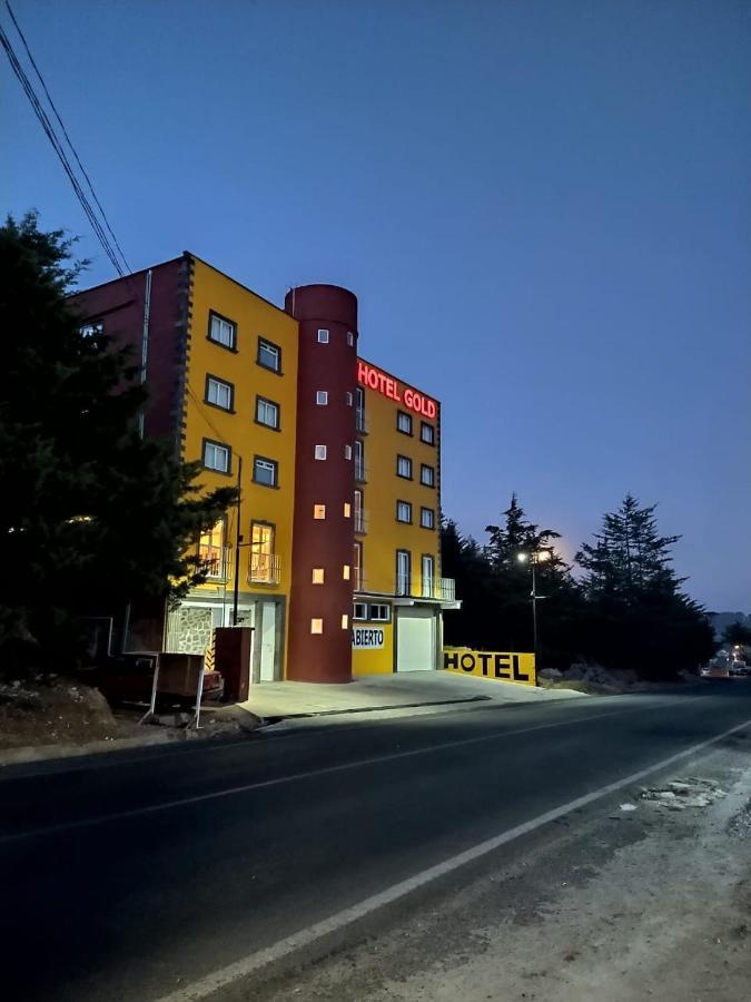 Gold Hotel