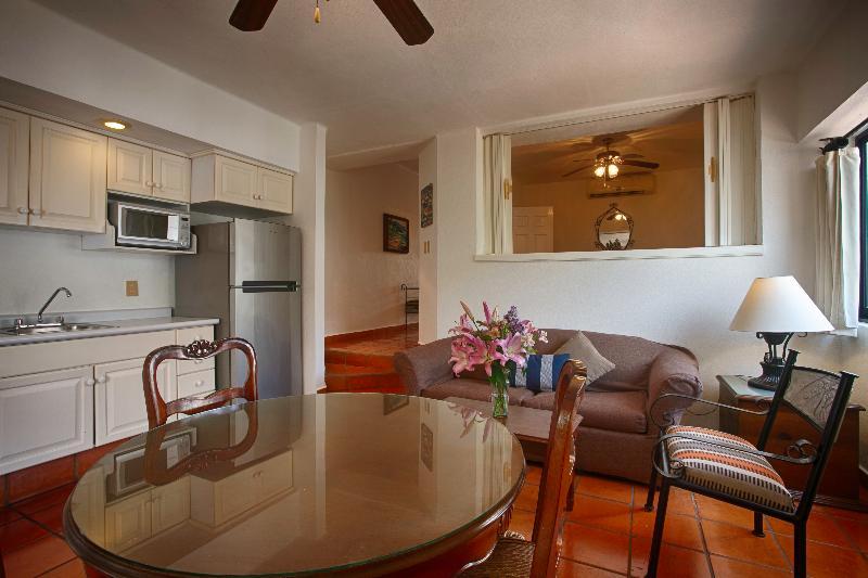 One Street Zona Romantica 4*