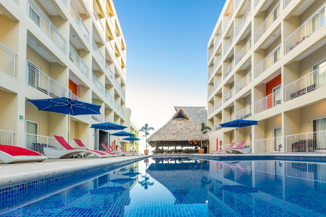 Resort Decameron Isla Coral Guayabitos, Ramada Rincon de Guayabitos