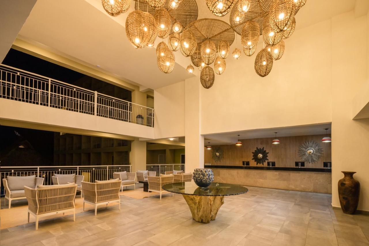 Decameron Isla Coral Guayabitos, Ramada Resort