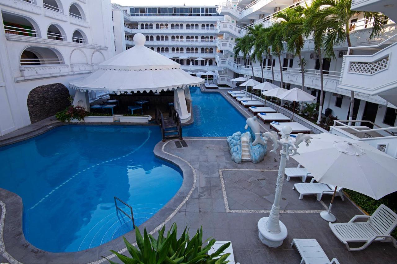 Fiesta Mexicana Hotel