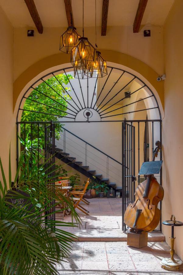 La Casa Del Naranjo Boutique Bed & Breakfast