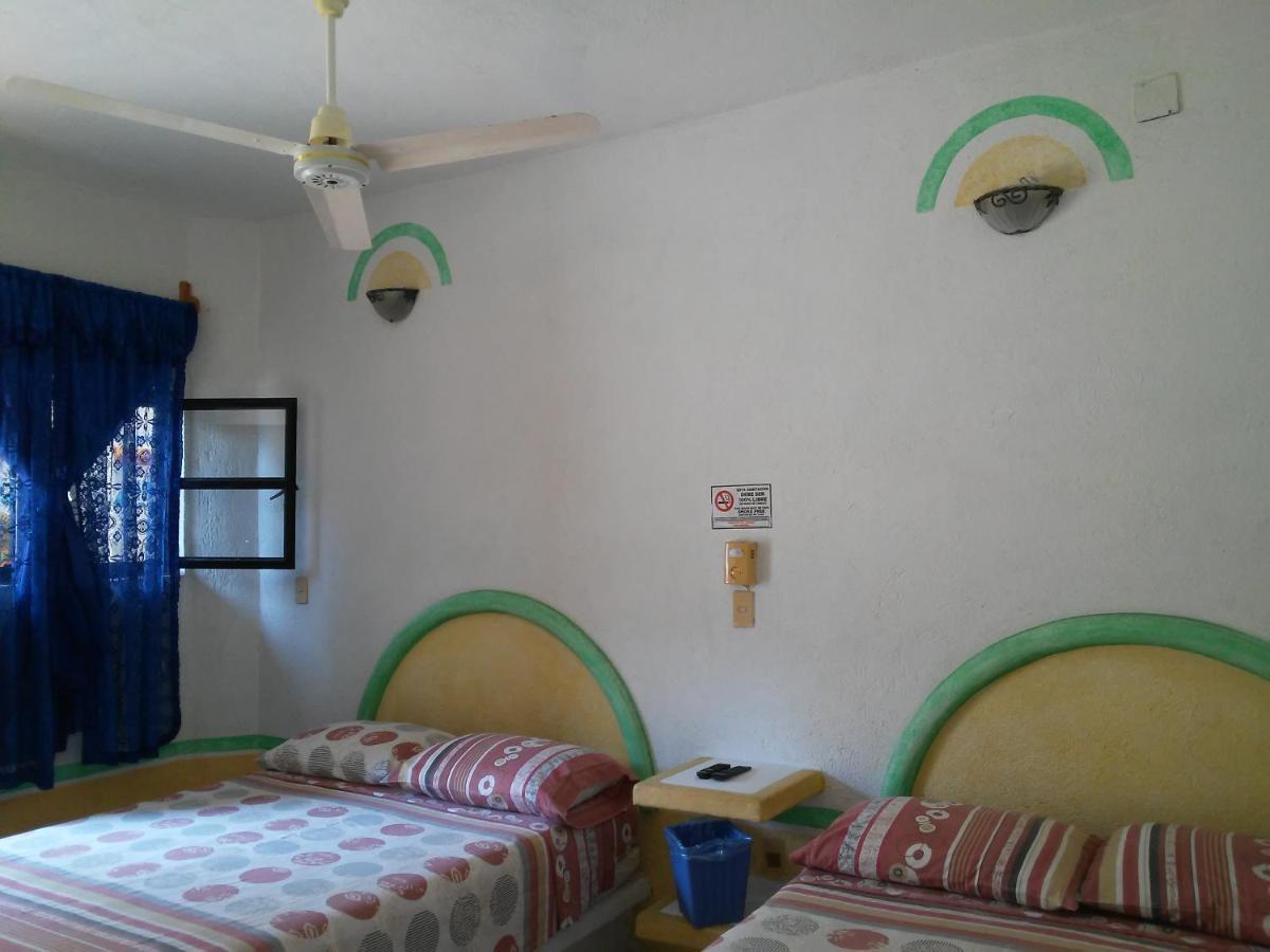 Sarabi 3* Barra de Navidad