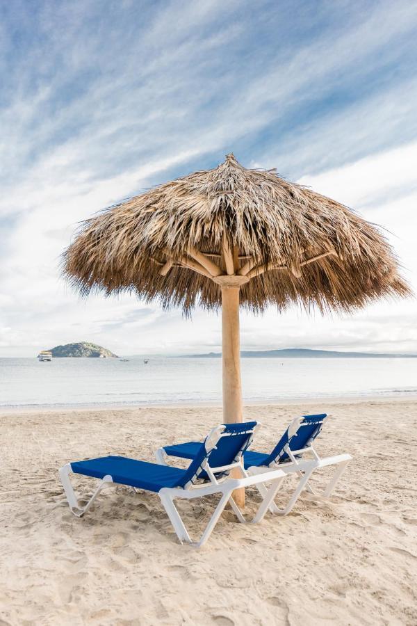 Decameron La Marina Guayabitos, Ramada Resort Rincon de Guayabitos