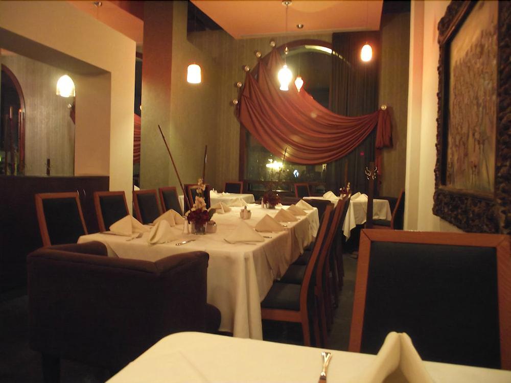 Colon Plaza Hotel