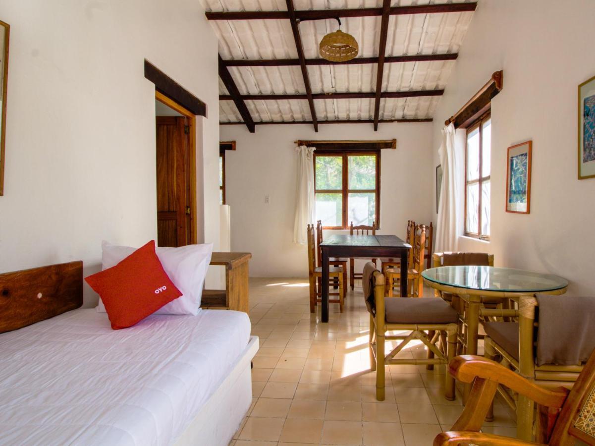 Hotel Villas Palmira - Beach Front