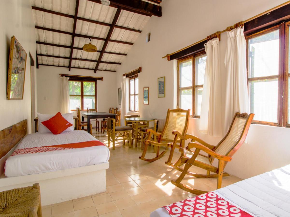 Hotel Villas Palmira - Beach Front