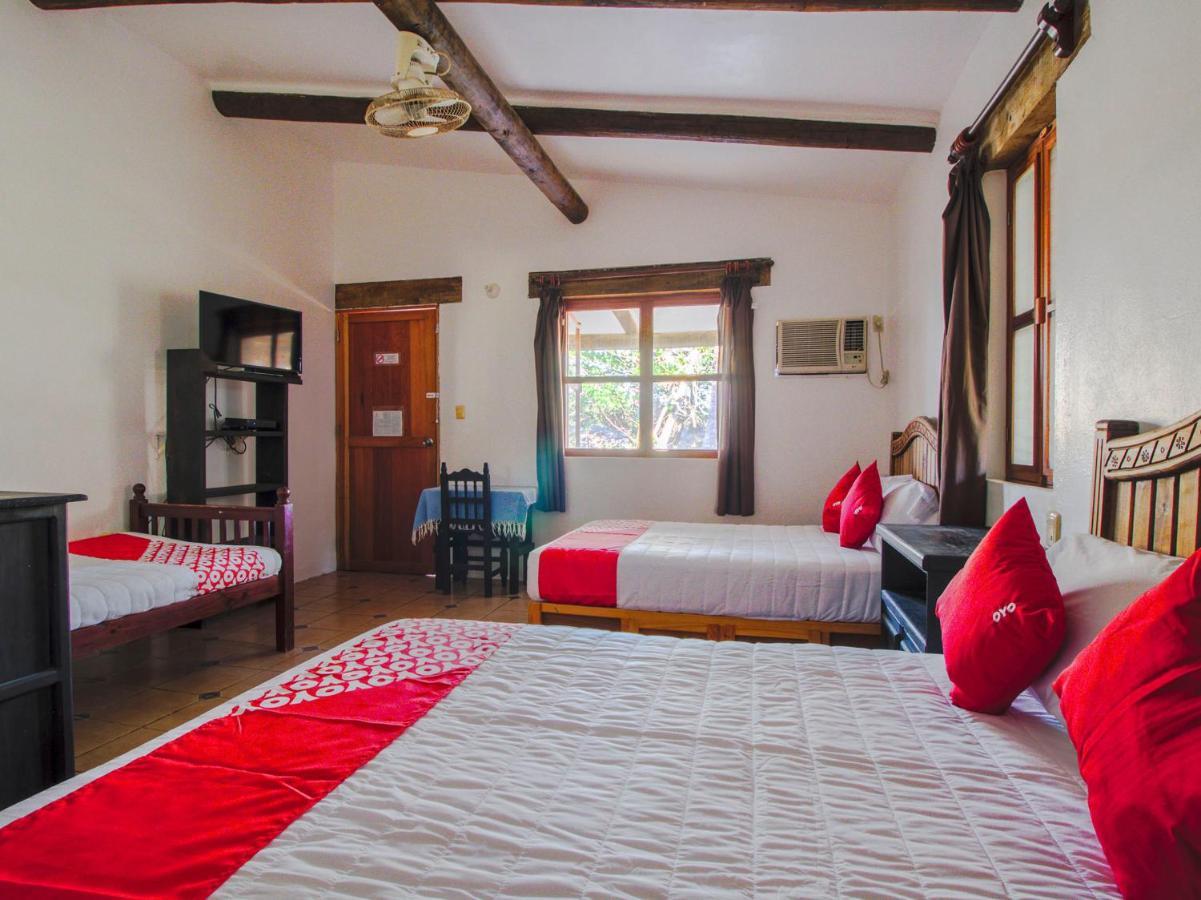 Hotel Villas Palmira - Beach Front