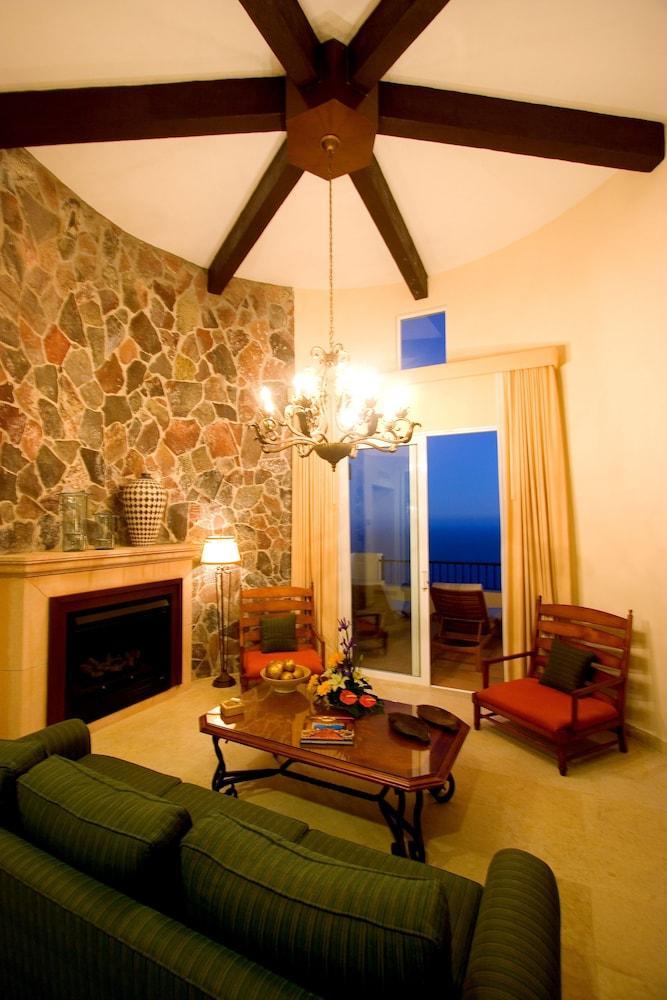 Pueblo Bonito Montecristo Luxury Resort