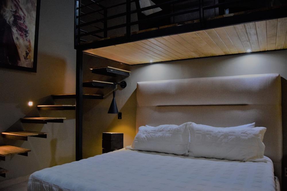 Independencia Dos 7 Boutique Hotel 4*