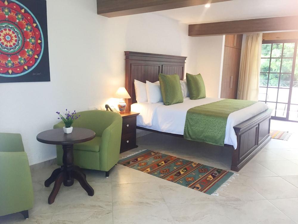 Puertas De Hotel 4*