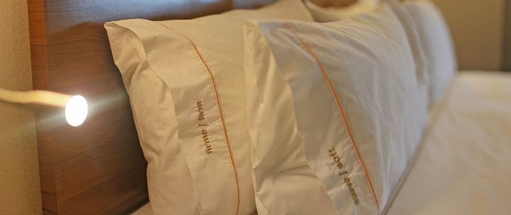 Hotel Express & By Ihg