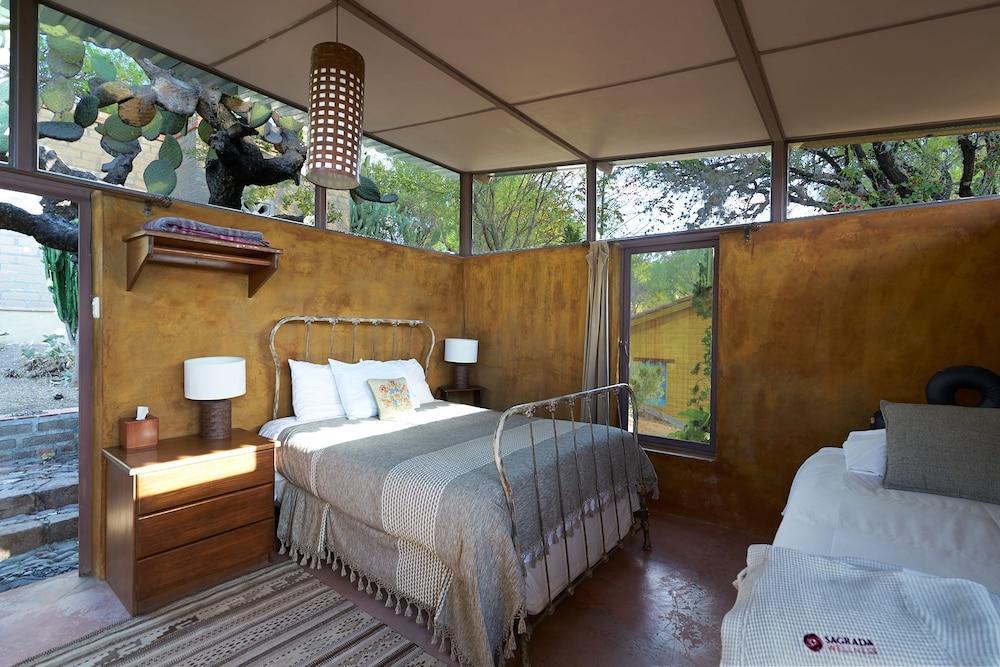 Sagrada Boutique Hotel 4*