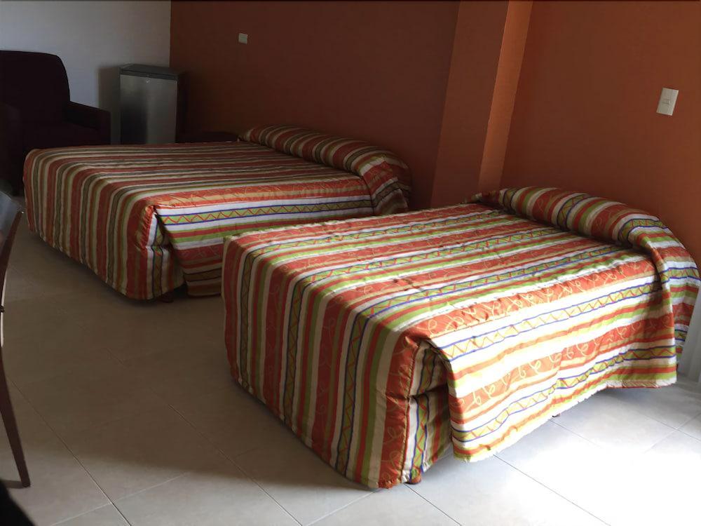 Hotel Plaza Del Sol 2*