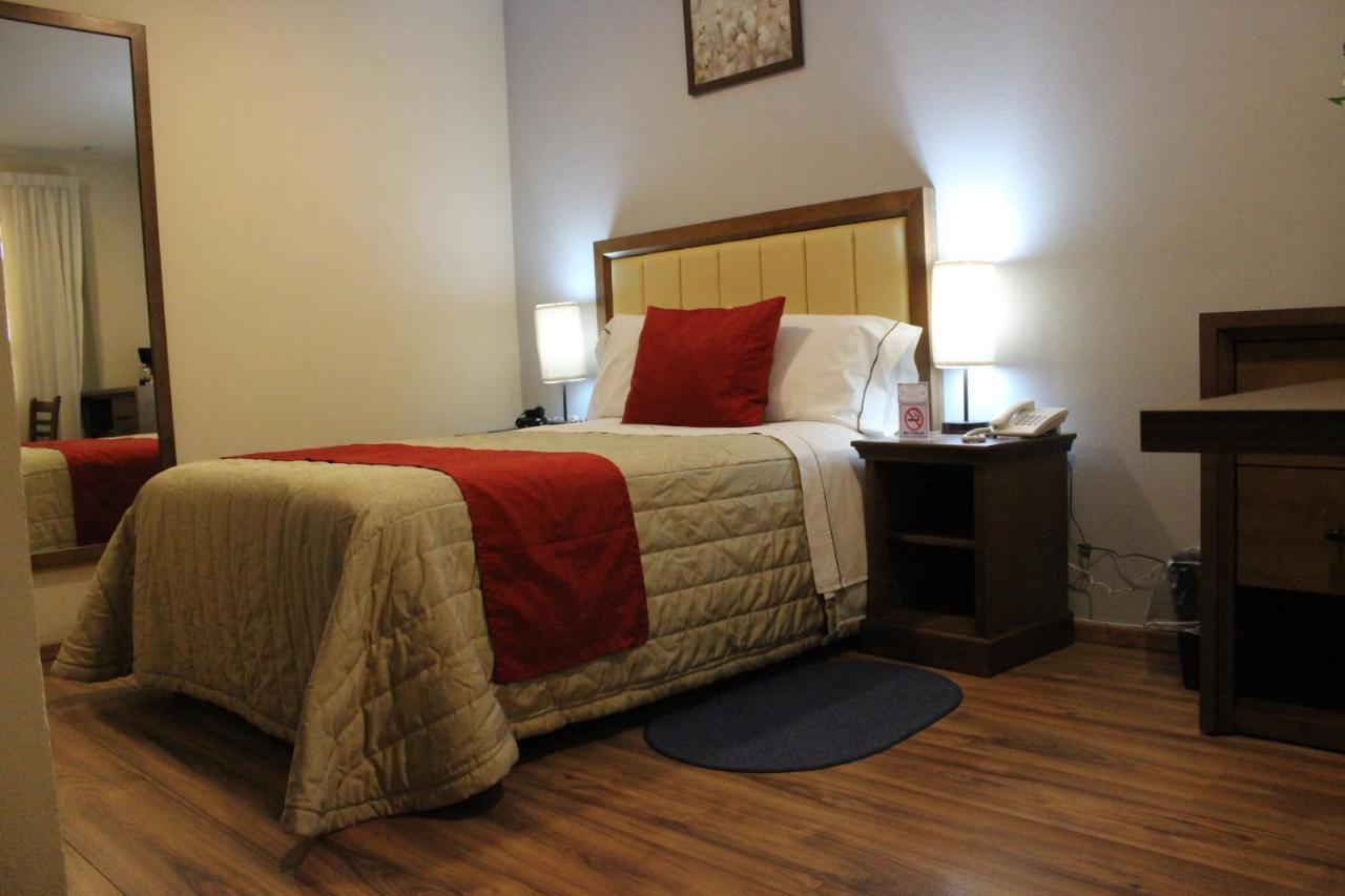 Hotel Jye By Serranillo, Hgo 3*