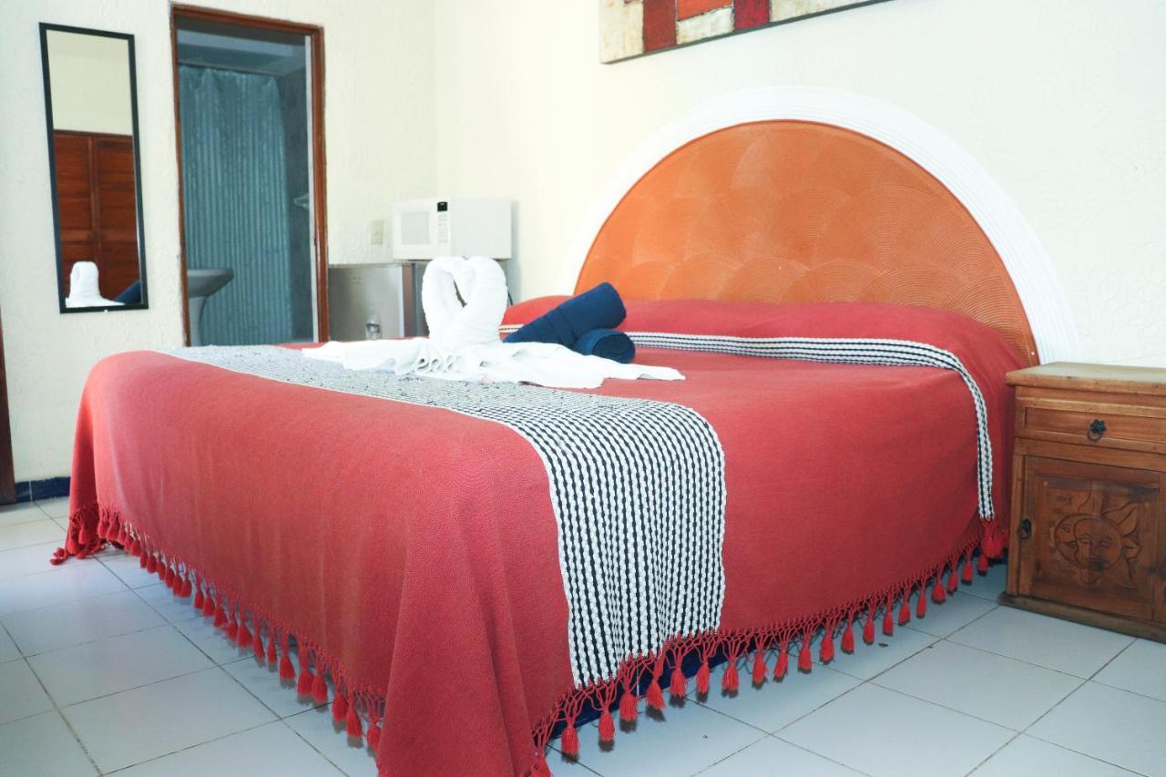 Palmeras Hotel 3*