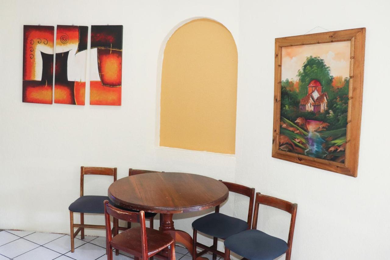 Hotel Palmeras