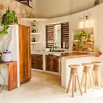 Casa Zaba