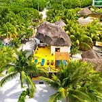 Casa Luz Beach Front Holbox