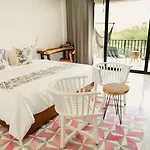 Hotel B Unique (Adults Only)
