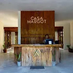 Hotel Casa Margot
