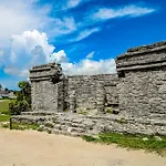 Casa Xchel
