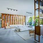 Casa Maya, 1 Bedroom Oasis In Romantic Zone