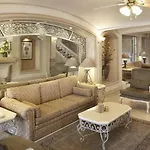 Hotel & Suites Quinta Magna