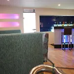 Hotel Centinela Grand