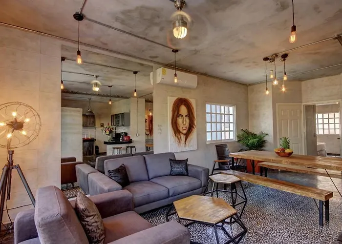 Angelina Apartment Near Mamitas Beach