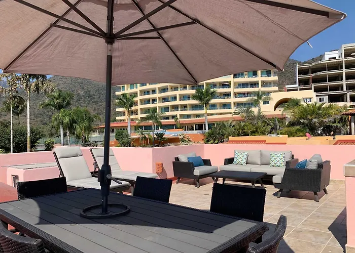 Villa Tikal- Charming 2 Bedroom Villa Wpool