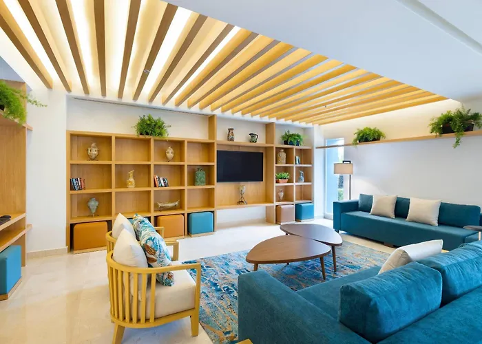 Courtyard By Marriott Cancun Airport