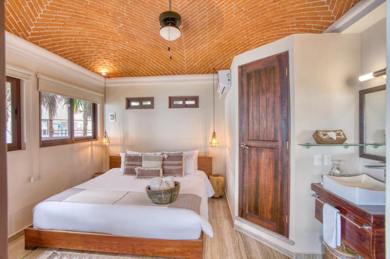 Luxury Collection Hotel