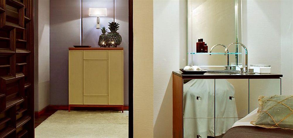 Alcobas, A Luxury Collection Hotel,